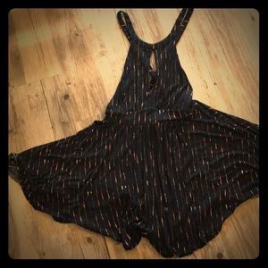 Keyhole criss Cross strapped back romper